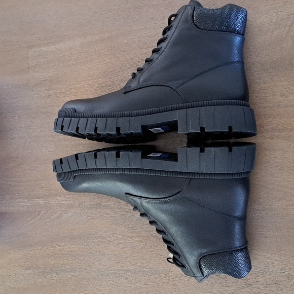 Aldo Newfield Waterproof Lace-up boot - Color: Black - Size:10.5 - Picture 7 of 11